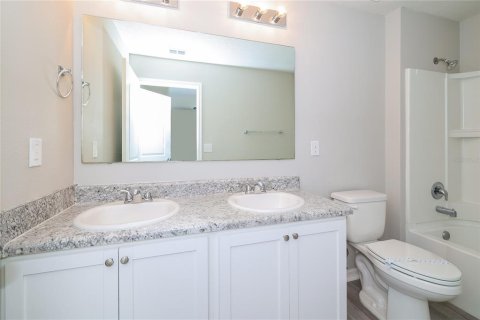 Casa en venta en Poinciana, Florida, 4 dormitorios, 156.17 m2 № 2419188 - foto 12