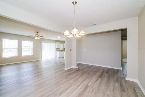 Casa en venta en Poinciana, Florida, 4 dormitorios, 156.17 m2 № 2419188 - foto 3