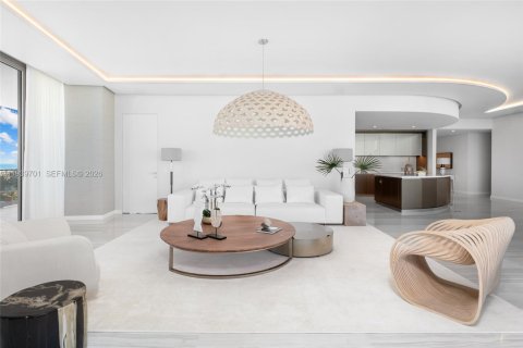 Купить кондоминиум в Санни-Айлс-Бич, Флорида 4 спальни, 281.77м2, № 1997036 - фото 10