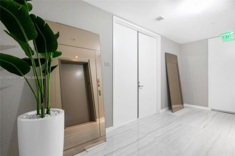 Купить кондоминиум в Санни-Айлс-Бич, Флорида 4 спальни, 281.77м2, № 1997036 - фото 22