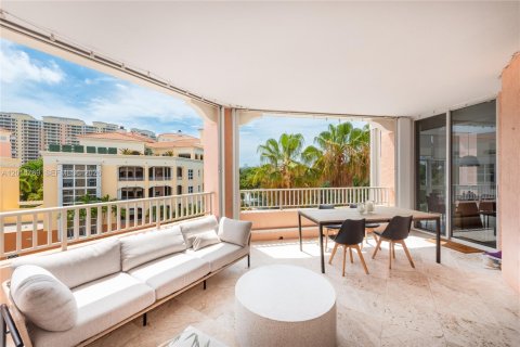 Condo in Key Biscayne, Florida, 3 bedrooms  № 2185802 - photo 18