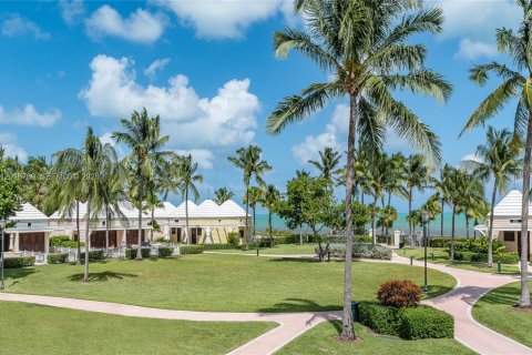 Condo in Key Biscayne, Florida, 3 bedrooms  № 2185802 - photo 29