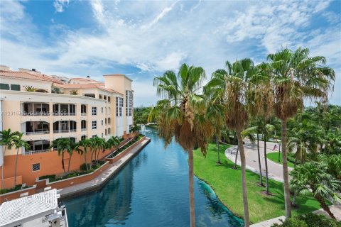 Condo in Key Biscayne, Florida, 3 bedrooms  № 2185802 - photo 9