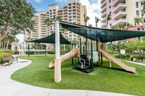 Condo in Key Biscayne, Florida, 3 bedrooms  № 2185802 - photo 7