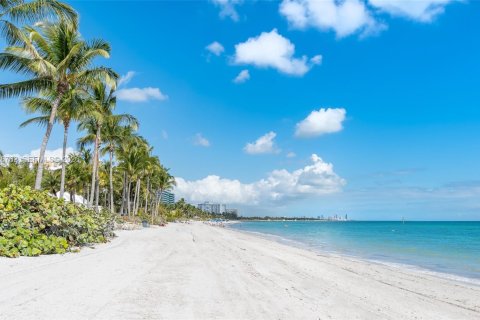 Condo in Key Biscayne, Florida, 3 bedrooms  № 2185802 - photo 4
