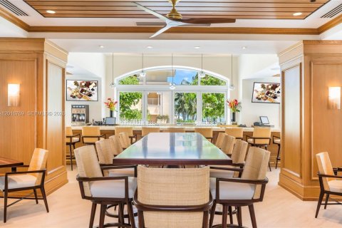 Condo in Key Biscayne, Florida, 3 bedrooms  № 2185802 - photo 6