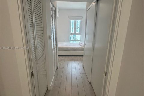 Condominio en venta en Miami, Florida, 2 dormitorios, 75.72 m2 № 1820161 - foto 23