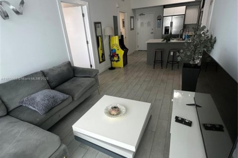 Condominio en venta en Miami, Florida, 2 dormitorios, 75.72 m2 № 1820161 - foto 15