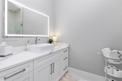 Casa en venta en Naples, Florida, 4 dormitorios, 258.55 m2 № 2009808 - foto 23