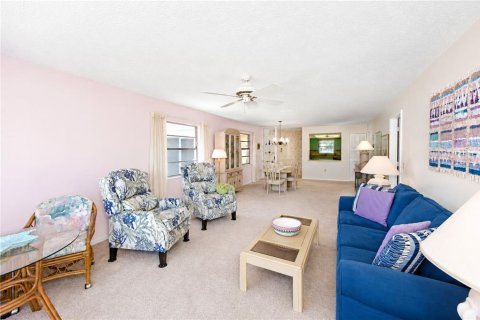 Condominio en venta en Bradenton, Florida, 2 dormitorios, 122.07 m2 № 2200370 - foto 18
