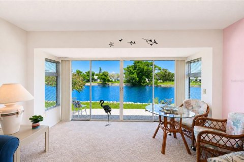 Condominio en venta en Bradenton, Florida, 2 dormitorios, 122.07 m2 № 2200370 - foto 19