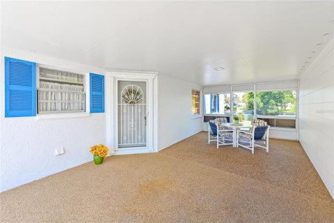 Condominio en venta en Bradenton, Florida, 2 dormitorios, 122.07 m2 № 2200370 - foto 7