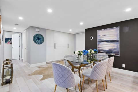 Copropriété à vendre à Fort Lauderdale, Floride: 2 chambres, 146.79 m2 № 2435499 - photo 10