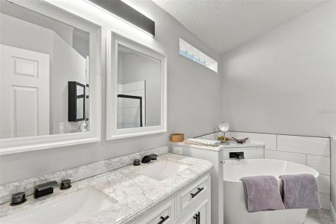 Villa ou maison à vendre à DeLand, Floride: 4 chambres, 141.21 m2 № 2406570 - photo 16