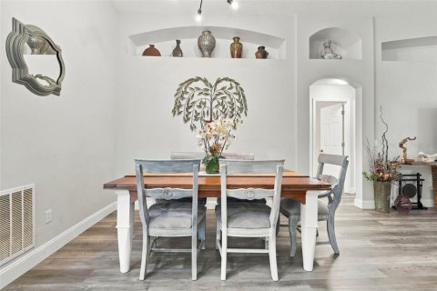 Villa ou maison à vendre à DeLand, Floride: 4 chambres, 141.21 m2 № 2406570 - photo 9