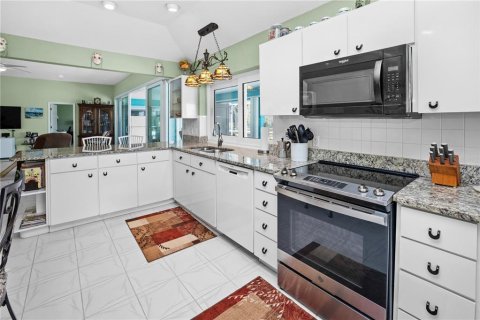 Casa en venta en Punta Gorda, Florida, 4 dormitorios, 242.29 m2 № 1560764 - foto 26
