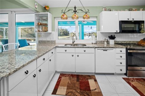Casa en venta en Punta Gorda, Florida, 4 dormitorios, 242.29 m2 № 1560764 - foto 27