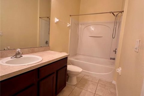 Townhouse in Orlando, Florida 3 bedrooms, 143.44 sq.m. № 1615335 - photo 25