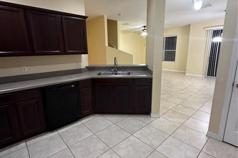 Townhouse in Orlando, Florida 3 bedrooms, 143.44 sq.m. № 1615335 - photo 4