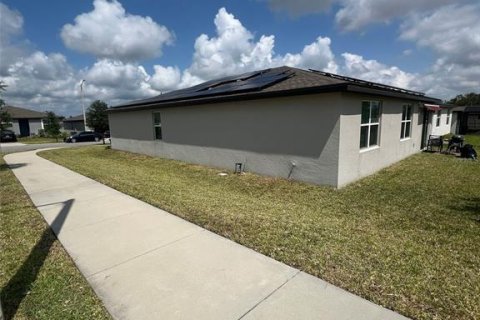 House in Haines City, Florida 4 bedrooms, 169.36 sq.m. № 2094965 - photo 20
