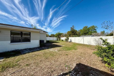 Villa ou maison à louer à Tampa, Floride: 3 chambres, 124.95 m2 № 2094341 - photo 25