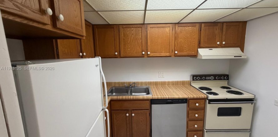 Condo à Lauderhill, Floride, 1 chambre № 2185018