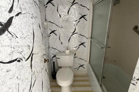 Copropriété à louer à Lauderhill, Floride: 1 chambre, 74.32 m2 № 2185018 - photo 11