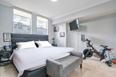 Condo in Coral Gables, Florida, 2 bedrooms  № 1872654 - photo 7