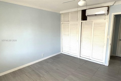 Copropriété à louer à Hollywood, Floride: 1 chambre, 65.03 m2 № 2078458 - photo 8