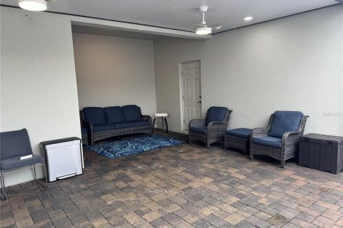 Townhouse in Orlando, Florida 4 bedrooms, 185.06 sq.m. № 2205037 - photo 30