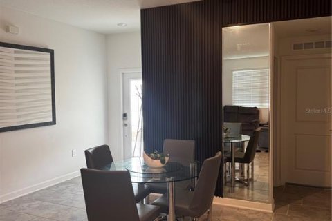 Townhouse in Orlando, Florida 4 bedrooms, 185.06 sq.m. № 2205037 - photo 7