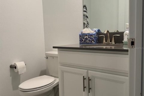 Townhouse in Orlando, Florida 4 bedrooms, 185.06 sq.m. № 2205037 - photo 27