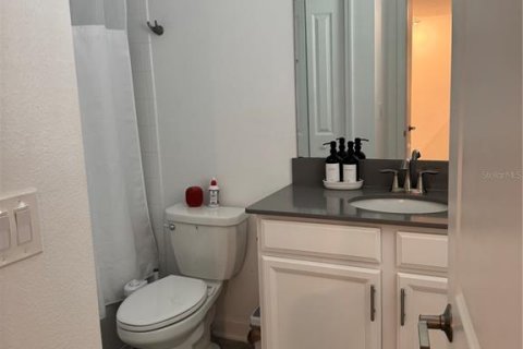 Townhouse in Orlando, Florida 4 bedrooms, 185.06 sq.m. № 2205037 - photo 18