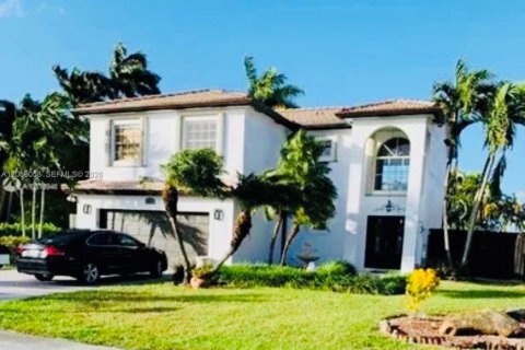 Villa ou maison à Miami, Floride 4 chambres, 218.41 m2 № 2264152