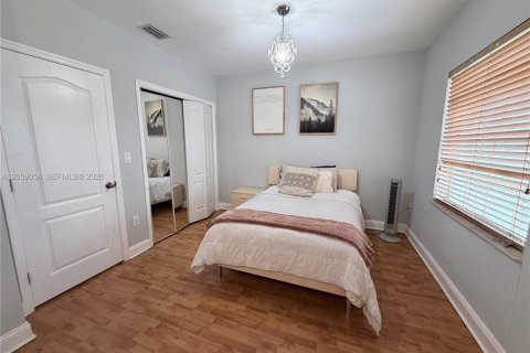 Villa ou maison à vendre à Miami, Floride: 4 chambres, 218.41 m2 № 2264152 - photo 27