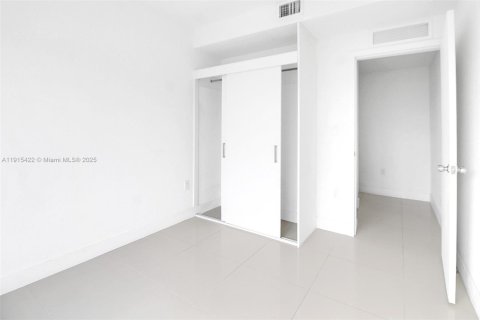 Купить таунхаус в Хомстед, Флорида 4 спальни, 129.88м2, № 2082473 - фото 12