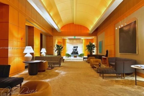 Купить кондоминиум в Майами, Флорида 57.97м2, № 1703449 - фото 14