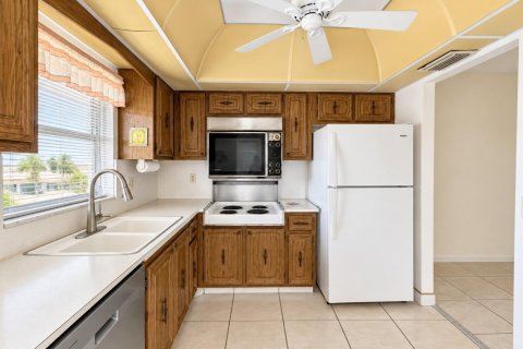 Copropriété à louer à Hollywood, Floride: 2 chambres, 89.93 m2 № 2439192 - photo 3