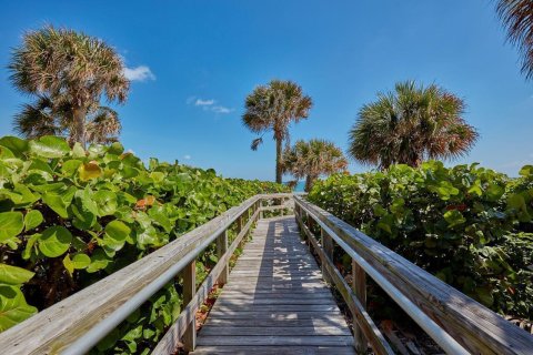 Condo in Jupiter, Florida, 2 bedrooms  № 2243578 - photo 20