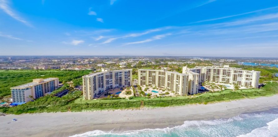 Condo in Jupiter, Florida, 2 bedrooms  № 2243578