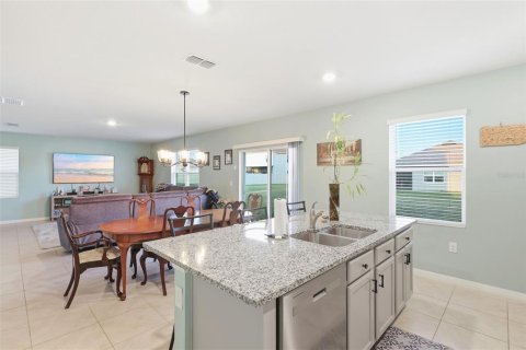 Villa ou maison à vendre à Sanford, Floride: 4 chambres, 223.89 m2 № 2129625 - photo 17