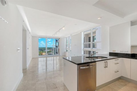 Condominio en venta en Sarasota, Florida, 1 dormitorio, 83.61 m2 № 2427021 - foto 4