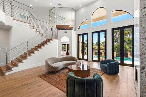 House in Fort Lauderdale, Florida 6 bedrooms, 513.38 sq.m. № 1959888 - photo 11