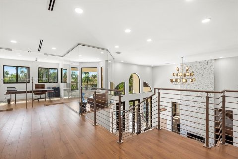 House in Fort Lauderdale, Florida 6 bedrooms, 513.38 sq.m. № 1959888 - photo 30