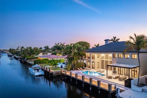 House in Fort Lauderdale, Florida 6 bedrooms, 513.38 sq.m. № 1959888 - photo 2