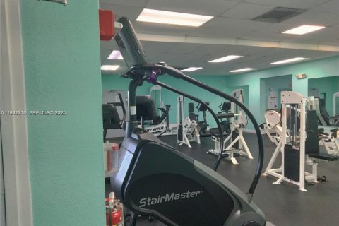 Снять в аренду кондоминиум в Лодерхилл, Флорида 2 спальни, 102.19м2, № 2034913 - фото 16