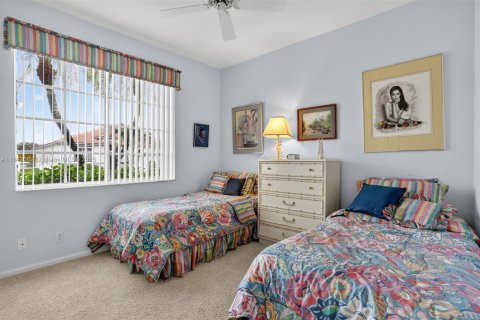 House in Tamarac, Florida 3 bedrooms № 1839100 - photo 18