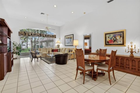 House in Tamarac, Florida 3 bedrooms № 1839100 - photo 24