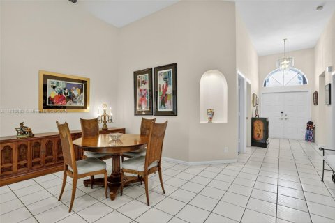 House in Tamarac, Florida 3 bedrooms № 1839100 - photo 26