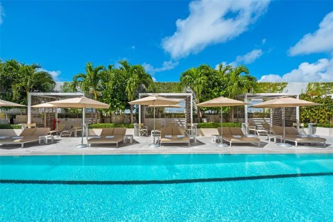 Copropriété à vendre à Miami Beach, Floride: 1 chambre, 79.06 m2 № 2047059 - photo 14
